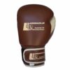 Boxhandschuh Old Style aus braunem Kunstleder im klassischen Design, Deutschland.