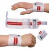 Weiße elastische Kraftbandagen mit roten Streifen für Handgelenksstabilität beim Sport.